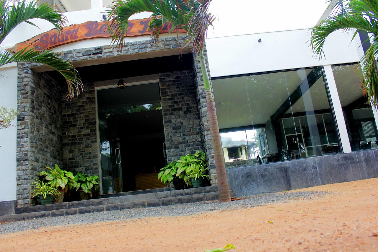 Saara Beach Hotel Marawila Eksteriør billede